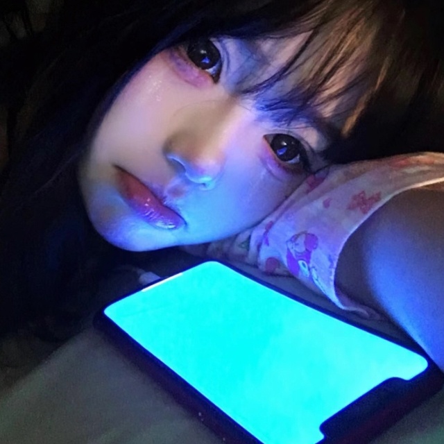 avatar-img