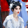 鞠婧祎