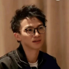 周深